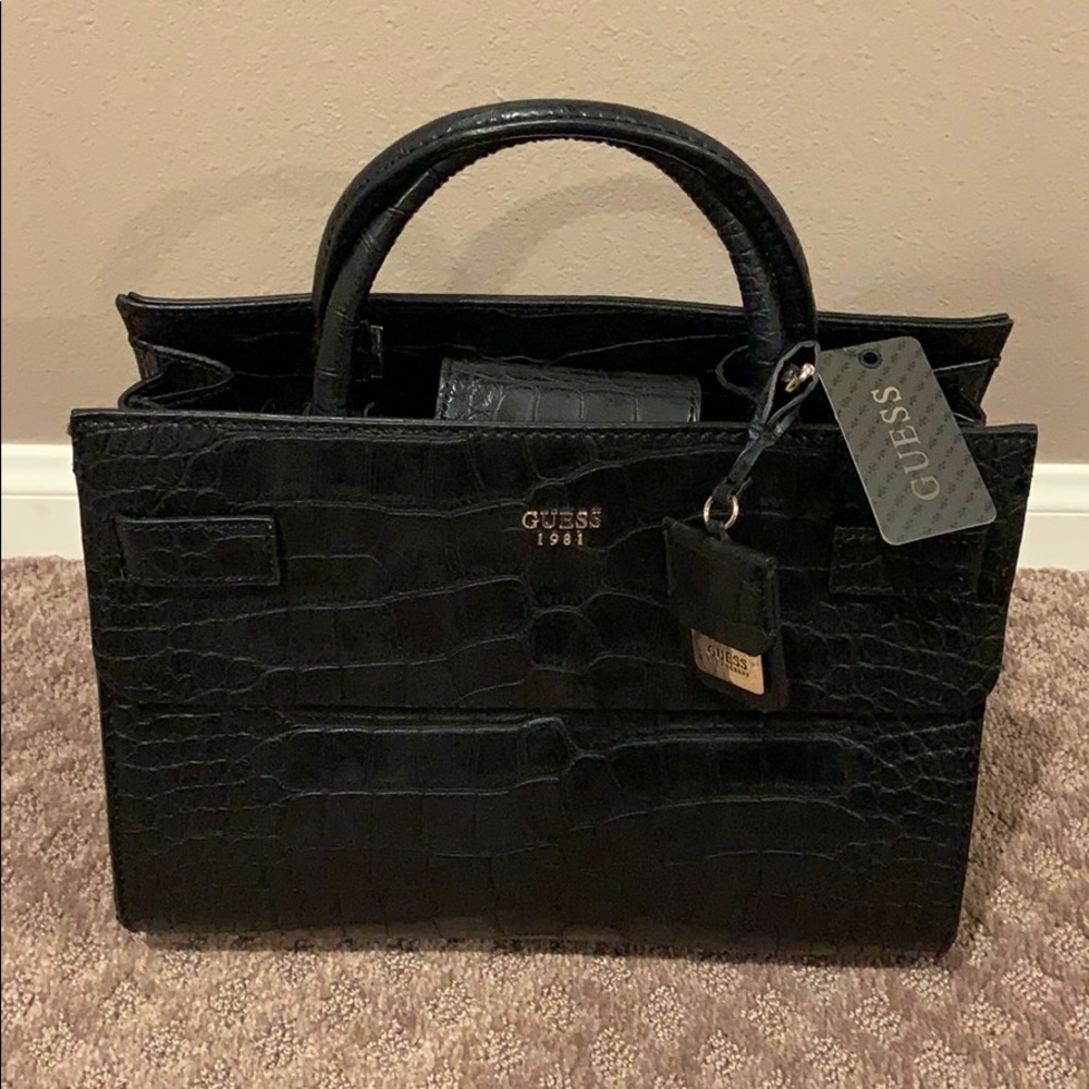 Guess 1981 NWT black Handbag
